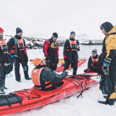 Half day winter kayak 7